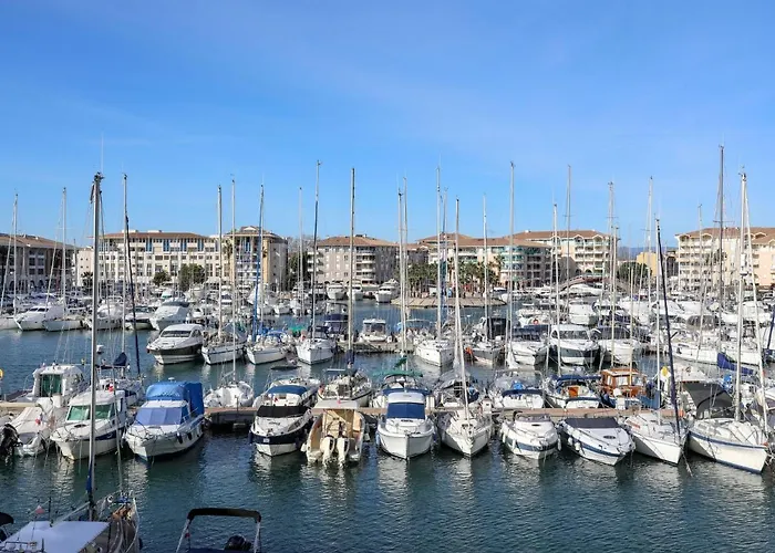 Apartment Les Cariatides