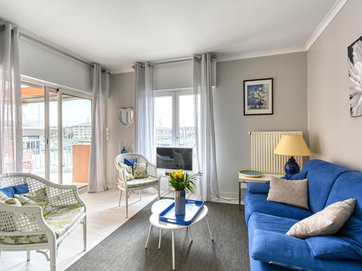 Apartment Les Cariatides By Interhome *