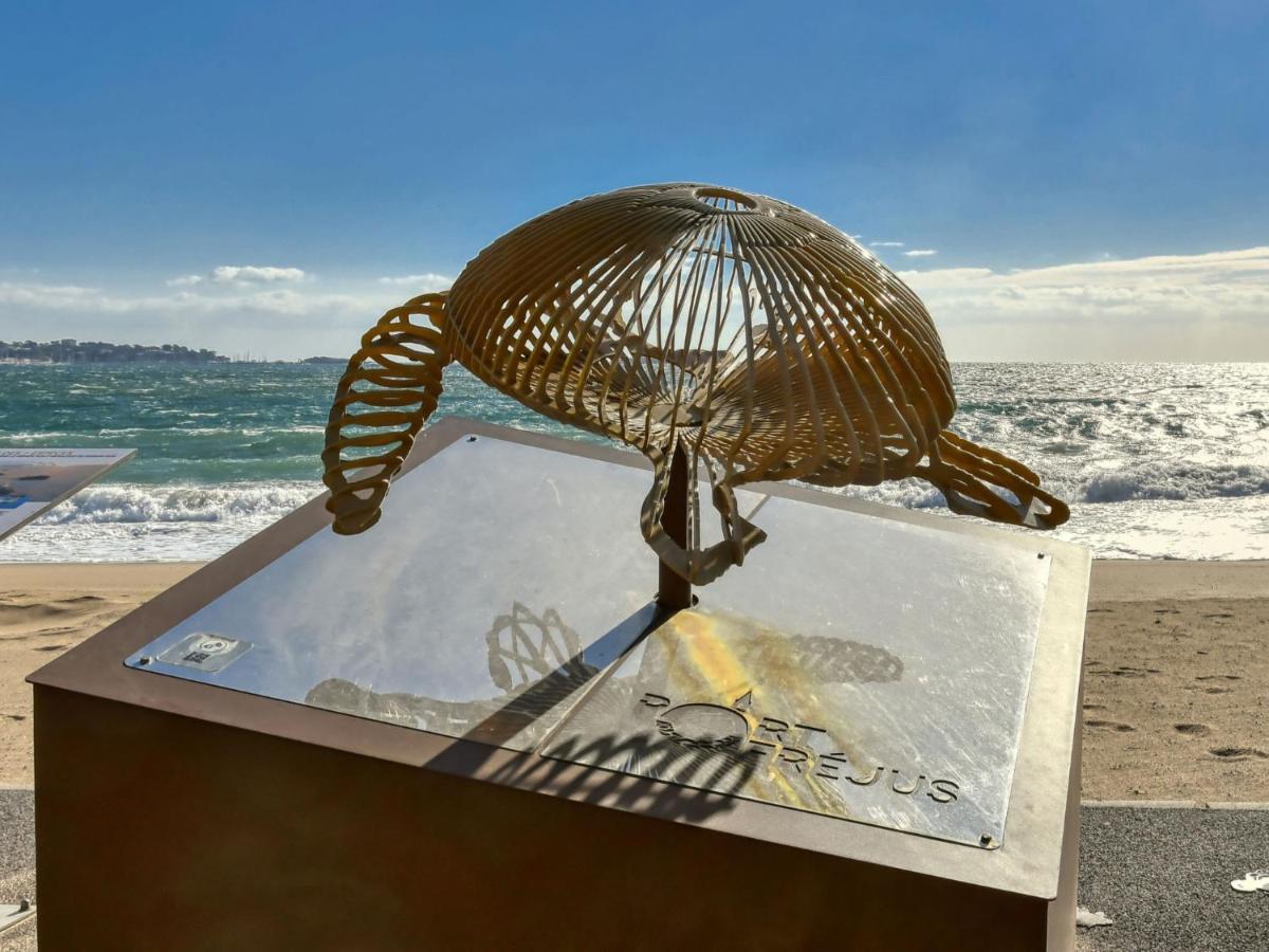 Les Cariatides By Interhome * Fréjus